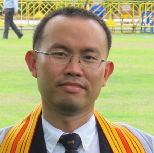 Prof. Dr. Diraphat Kulophas